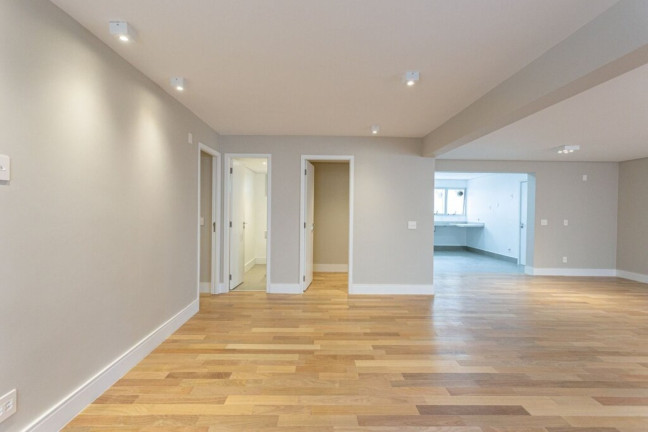 Imagem Apartamento com 2 Quartos à Venda, 161 m² em Moema - São Paulo Imagem Apartamento com 2 Quartos à Venda, 161 m² em Moema - São Paulo