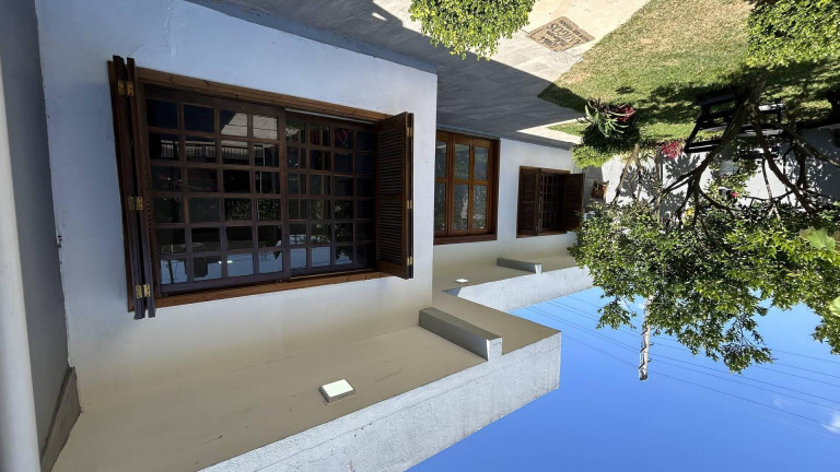 Imagem Casa com 2 Quartos à Venda, 57 m² em Igara - Canoas Imagem Casa com 2 Quartos à Venda, 57 m² em Igara - Canoas