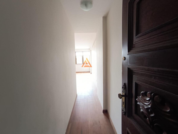 Imagem Apartamento com 3 Quartos à Venda, 203 m² Imagem Apartamento com 3 Quartos à Venda, 203 m²
