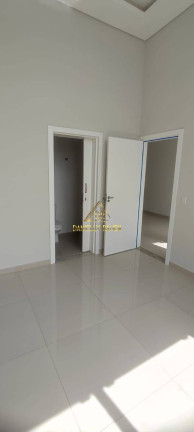 Imagem Casa com 3 Quartos à Venda, 90 m² em Centro - Penha