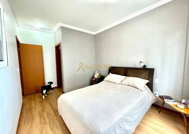 Imagem Imóvel com 4 Quartos à Venda, 125 m² em Belvedere - Belo Horizonte Imagem Imóvel com 4 Quartos à Venda, 125 m² em Belvedere - Belo Horizonte
