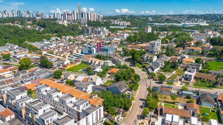 Imagem Terreno à Venda, 601 m² em Seminário - Curitiba Imagem Terreno à Venda, 601 m² em Seminário - Curitiba