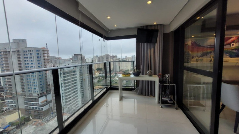 Imagem Imóvel com 3 Quartos à Venda, 145 m² em Jardim Das Acácias - São Paulo