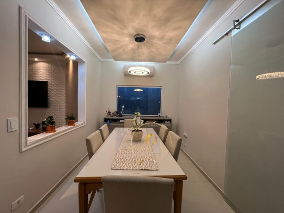 Imagem Casa com 3 Quartos à Venda, 300 m² em Mogi Das Cruzes Imagem Casa com 3 Quartos à Venda, 300 m² em Mogi Das Cruzes
