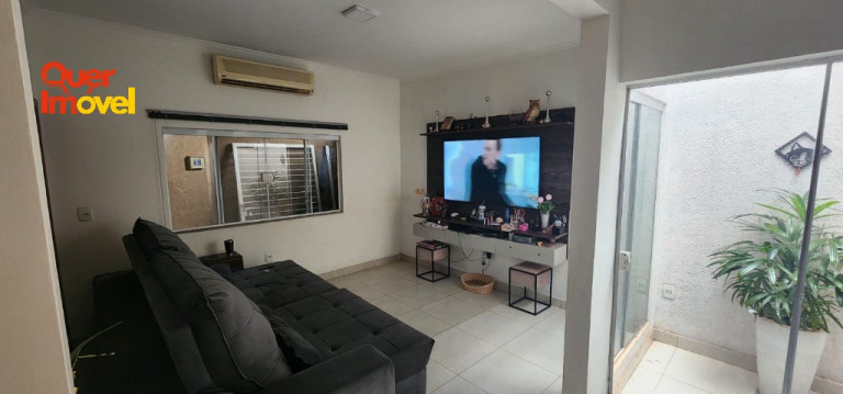 Imagem Casa com 3 Quartos à Venda, 162 m² em Conjunto Habitacional Jardim Das Palmeiras - Ribeirão Preto Imagem Casa com 3 Quartos à Venda, 162 m² em Conjunto Habitacional Jardim Das Palmeiras - Ribeirão Preto