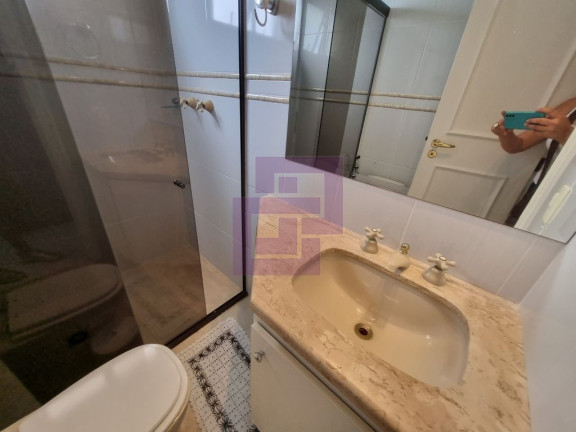 Imagem Apartamento com 3 Quartos à Venda, 230 m² em Pitangueiras - Guarujá