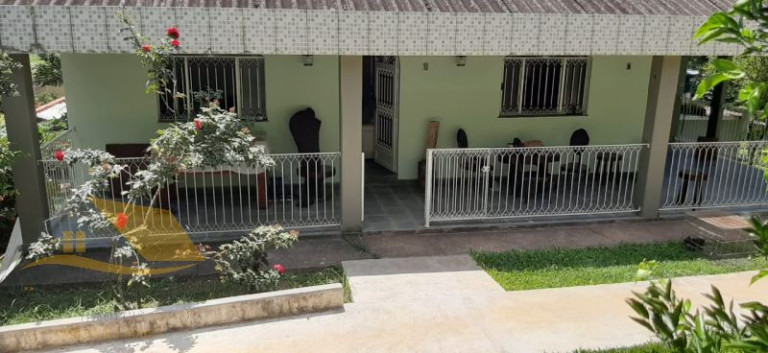 Imagem Chácara com 5 Quartos à Venda, 250 m² Imagem Chácara com 5 Quartos à Venda, 250 m²