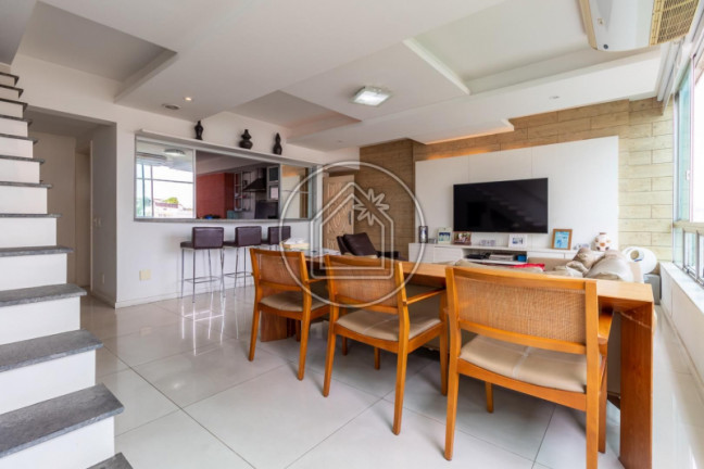 Imagem Cobertura com 4 Quartos à Venda, 190 m² em Leblon - Rio De Janeiro Imagem Cobertura com 4 Quartos à Venda, 190 m² em Leblon - Rio De Janeiro