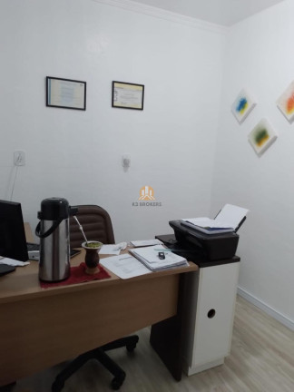 Imagem Imóvel com 3 Quartos à Venda, 132 m² em Centro - Balneário Camboriú Imagem Imóvel com 3 Quartos à Venda, 132 m² em Centro - Balneário Camboriú