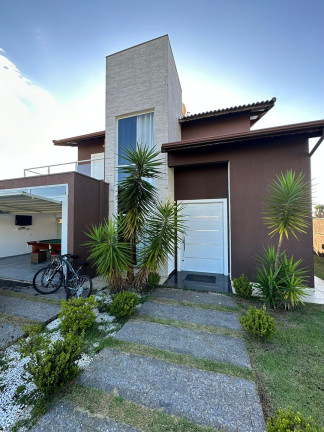Imagem Sobrado com 4 Quartos à Venda, 250 m² em Ninho Verde I - Porangaba Imagem Sobrado com 4 Quartos à Venda, 250 m² em Ninho Verde I - Porangaba