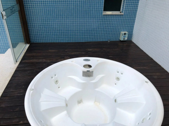 Imagem Apartamento com 3 Quartos à Venda, 132 m² em Centro - Balneário Camboriú Imagem Apartamento com 3 Quartos à Venda, 132 m² em Centro - Balneário Camboriú