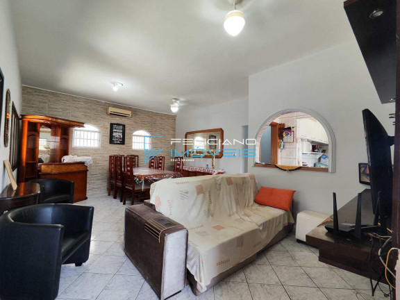 Imagem Casa com 3 Quartos à Venda, 250 m² em Solemar - Praia Grande Imagem Casa com 3 Quartos à Venda, 250 m² em Solemar - Praia Grande