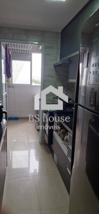 Imagem Apartamento com 3 Quartos para Alugar, 65 m² em Utinga - Santo André Imagem Apartamento com 3 Quartos para Alugar, 65 m² em Utinga - Santo André