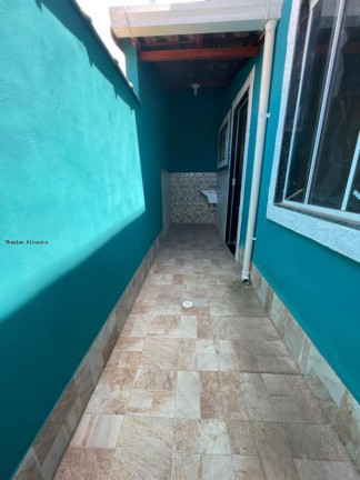 Casa com 2 Quartos à Venda,  em Nova Colifornia - Cabo Frio
