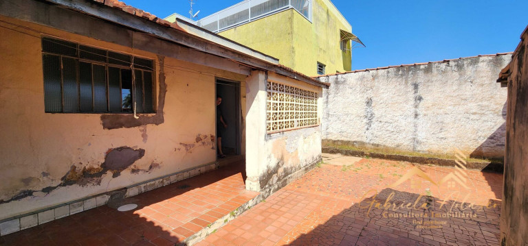 Imagem Casa com 2 Quartos à Venda, 210 m² em Centro - Mogi Guaçu Imagem Casa com 2 Quartos à Venda, 210 m² em Centro - Mogi Guaçu