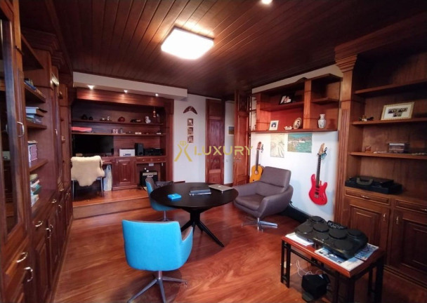 Imagem Imóvel com 5 Quartos à Venda, 300 m² em Serra - Belo Horizonte Imagem Imóvel com 5 Quartos à Venda, 300 m² em Serra - Belo Horizonte