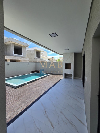 Imagem Casa com 3 Quartos à Venda, 206 m² em Ingleses Do Rio Vermelho - Florianópolis