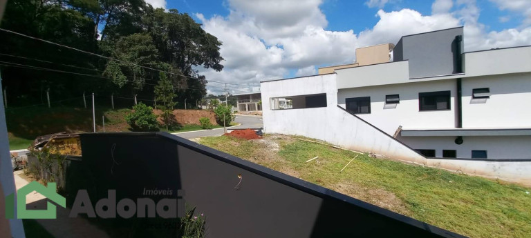 Imagem Casa com 3 Quartos à Venda, 300 m² em Jardim Quintas Das Videiras - Jundiaí Imagem Casa com 3 Quartos à Venda, 300 m² em Jardim Quintas Das Videiras - Jundiaí