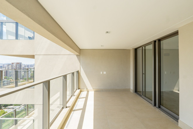 Apartamento com 4 Quartos à Venda, 232 m² em Campo Belo - São Paulo