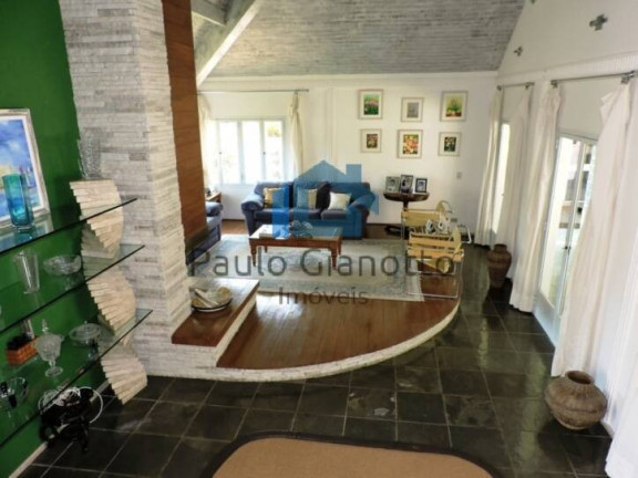 Imagem Casa de Condomínio com 3 Quartos à Venda, 1 m² em Granja Viana - Carapicuíba Imagem Casa de Condomínio com 3 Quartos à Venda, 1 m² em Granja Viana - Carapicuíba