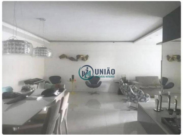 Imagem Apartamento com 4 Quartos à Venda, 188 m² em Icaraí - Niterói
