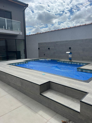 Imagem Casa com 4 Quartos à Venda, 265 m² Imagem Casa com 4 Quartos à Venda, 265 m²