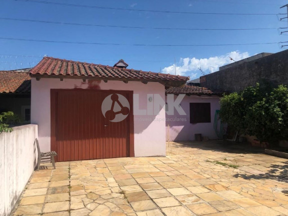 Imagem Casa com 5 Quartos à Venda, 203 m² em Sarandi - Porto Alegre Imagem Casa com 5 Quartos à Venda, 203 m² em Sarandi - Porto Alegre