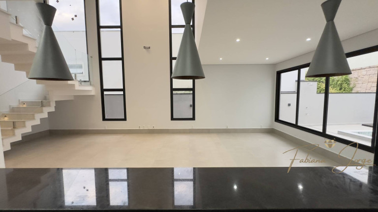 Imagem Casa com 3 Quartos à Venda, 327 m² em Roncáglia - Valinhos