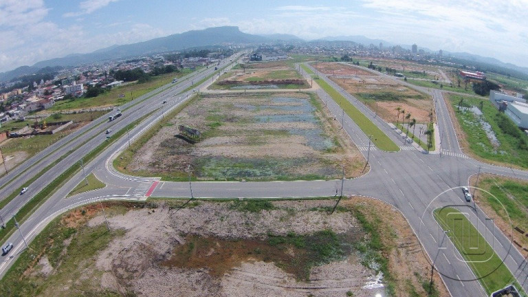 Imagem Terreno à Venda, 765 m² em Barra Do Aririú - Palhoça