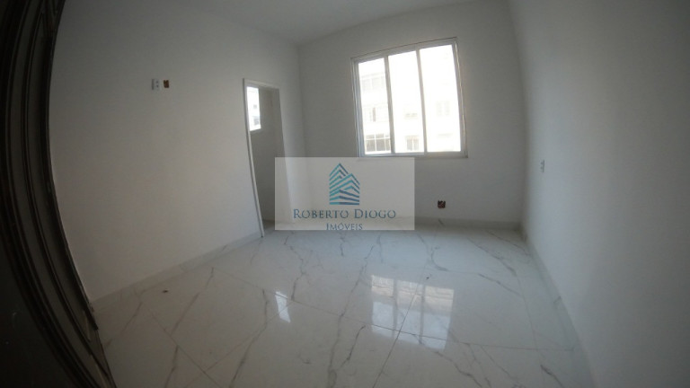 Imagem Imóvel com 3 Quartos à Venda, 125 m² em Copacabana - Rio De Janeiro Imagem Imóvel com 3 Quartos à Venda, 125 m² em Copacabana - Rio De Janeiro