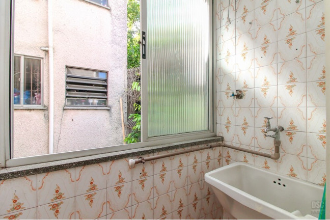 Imagem Apartamento com 1 Quarto à Venda, 44 m² em Petrópolis - Porto Alegre Imagem Apartamento com 1 Quarto à Venda, 44 m² em Petrópolis - Porto Alegre