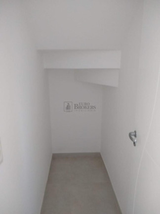 Sobrado com 3 Quartos à Venda, 130 m² em Ariribá - Balneário Camboriú