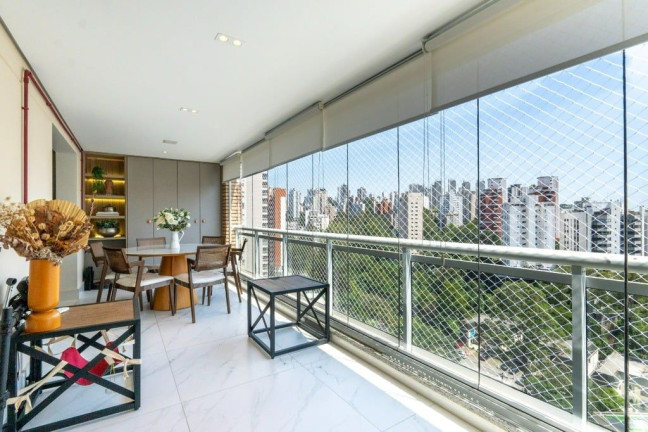 Imagem Apartamento com 4 Quartos à Venda, 200 m² em Vila Andrade - São Paulo