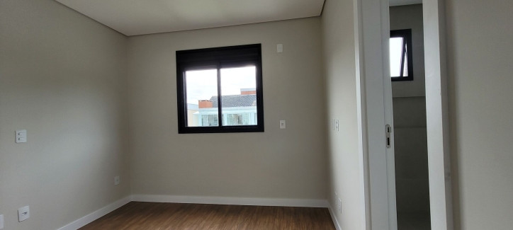 Imagem Casa com 3 Quartos à Venda, 229 m² em Cachoeira Do Bom Jesus - Florianópolis