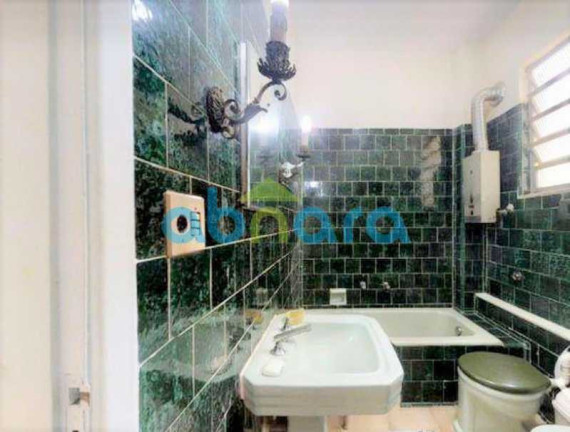 Imagem Apartamento com 3 Quartos à Venda, 250 m² em Copacabana - Rio De Janeiro Imagem Apartamento com 3 Quartos à Venda, 250 m² em Copacabana - Rio De Janeiro