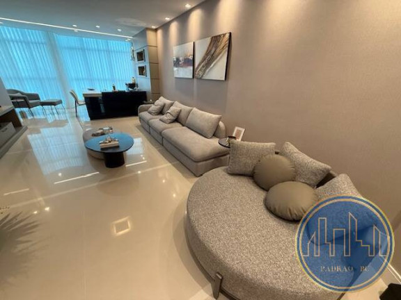 Imagem Apartamento com 3 Quartos à Venda, 134 m² em Centro - Balneário Camboriú Imagem Apartamento com 3 Quartos à Venda, 134 m² em Centro - Balneário Camboriú