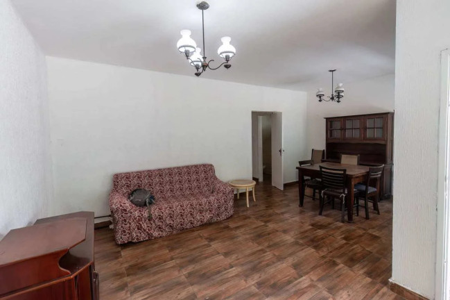 Imagem Casa com 4 Quartos para Alugar, 