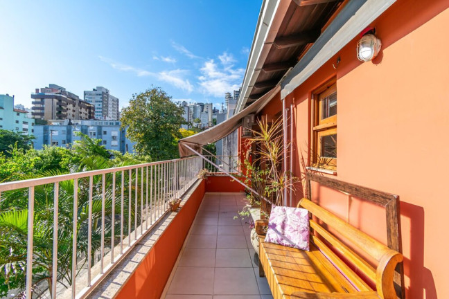 Imagem Imóvel com 2 Quartos à Venda, em Petrópolis - Porto Alegre Imagem Imóvel com 2 Quartos à Venda, em Petrópolis - Porto Alegre