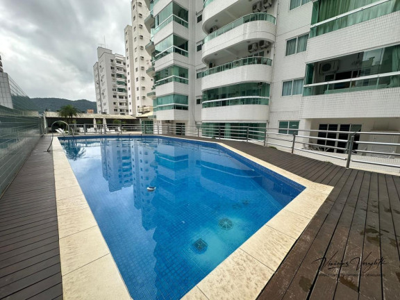 Apartamento com 2 Quartos à Venda, 130 m² em Centro - Balneário Camboriú