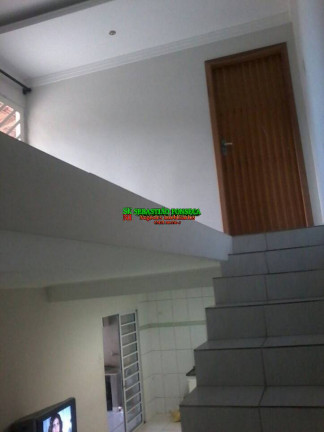 Imagem Casa com 3 Quartos à Venda, 250 m² em Jaragua - Taubaté Imagem Casa com 3 Quartos à Venda, 250 m² em Jaragua - Taubaté