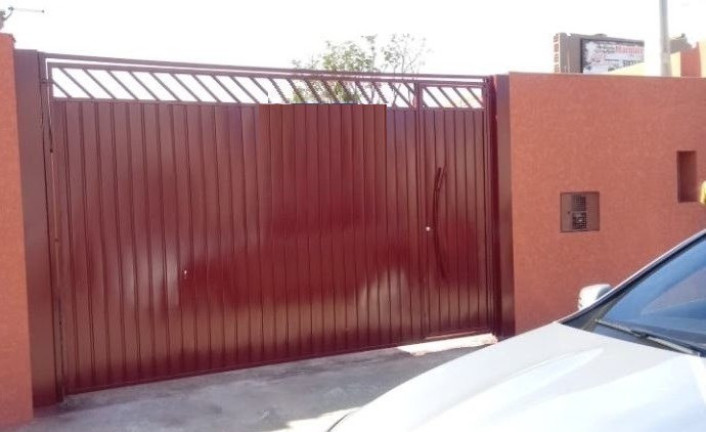 Imagem Casa com 2 Quartos à Venda, 120 m² em Nova Cerejeira - Atibaia Imagem Casa com 2 Quartos à Venda, 120 m² em Nova Cerejeira - Atibaia