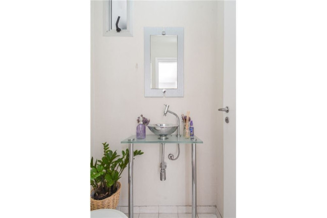 Imagem Apartamento com 2 Quartos à Venda, 70 m² em Moema - São Paulo Imagem Apartamento com 2 Quartos à Venda, 70 m² em Moema - São Paulo