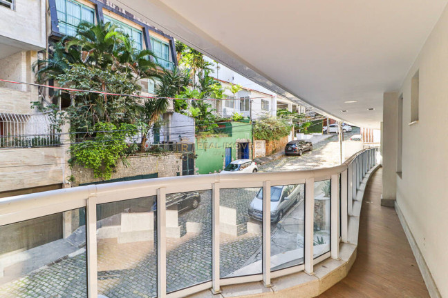 Imagem Apartamento com 5 Quartos à Venda, 163 m² em Lagoa - Rio De Janeiro Imagem Apartamento com 5 Quartos à Venda, 163 m² em Lagoa - Rio De Janeiro