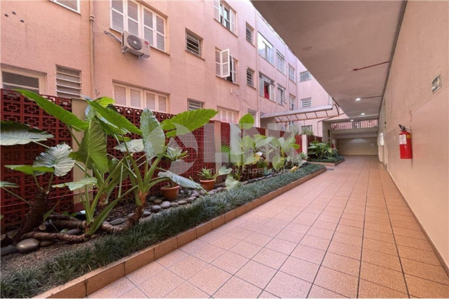 Imagem Apartamento com 2 Quartos à Venda, 65 m² em Santana - Porto Alegre Imagem Apartamento com 2 Quartos à Venda, 65 m² em Santana - Porto Alegre