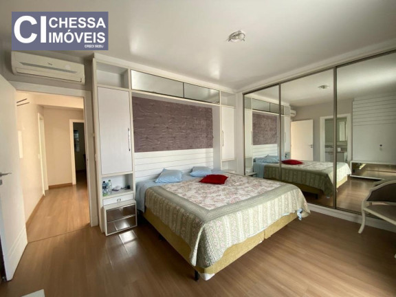 Imagem Sobrado com 3 Quartos à Venda, 137 m² em Centro - Balneário Camboriú Imagem Sobrado com 3 Quartos à Venda, 137 m² em Centro - Balneário Camboriú