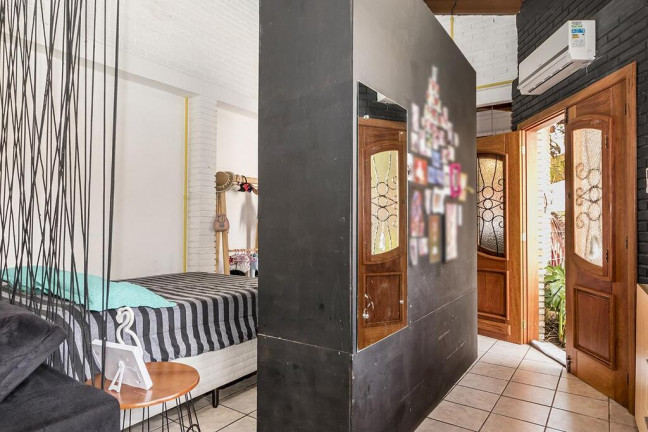 Imagem Casa com 3 Quartos à Venda, 219 m² em Cavalhada - Porto Alegre