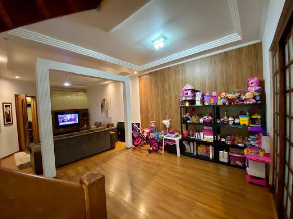 Imagem Sobrado com 3 Quartos à Venda, 456 m² em Parque Flamengo - Guarulhos Imagem Sobrado com 3 Quartos à Venda, 456 m² em Parque Flamengo - Guarulhos