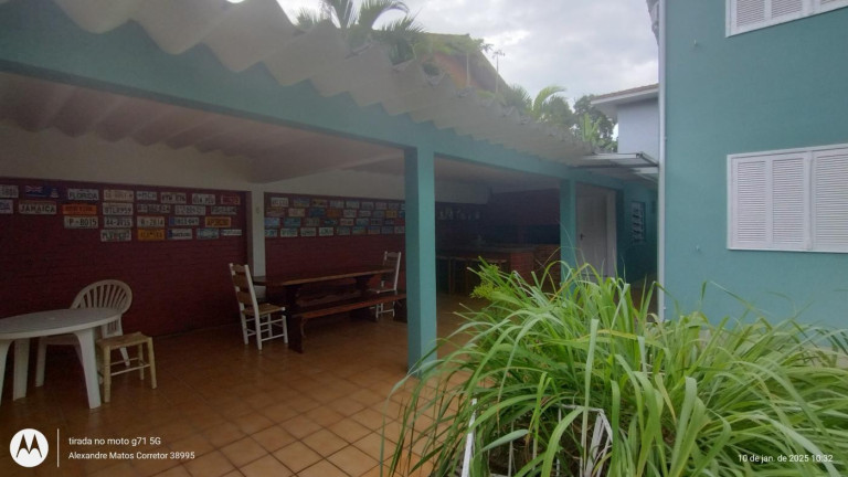 Imagem Casa com 5 Quartos para Alugar,  em Cachoeira Do Bom Jesus - Florianópolis