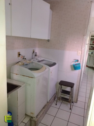 Imagem Apartamento com 4 Quartos à Venda, 186 m² em Boa Viagem - Recife