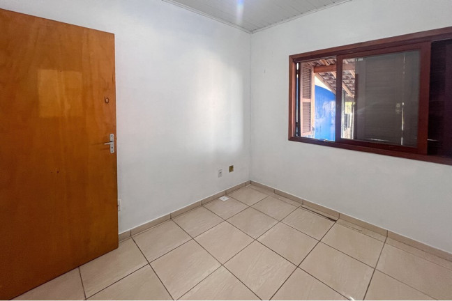 Imagem Casa com 2 Quartos à Venda, 45 m² em Olaria - Canoas Imagem Casa com 2 Quartos à Venda, 45 m² em Olaria - Canoas